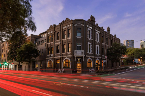 Vulcan Hotel External